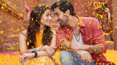 1031191-ranbir-alia-song.jpg