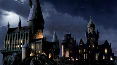 hogwarts-castle-.jpg