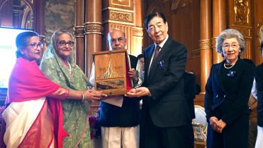 hasina-rehana-japan