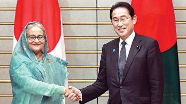 Bangladesh pm sheikh hasina and japanese pm kishida fumio April 26 2023 PID