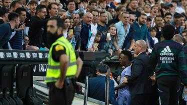 vinicius_sent_off_valencia.jpg