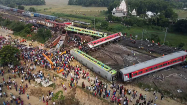 train_crash.jpg