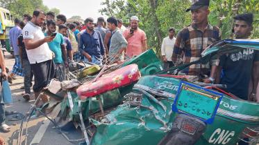 7 killed as bus rams auto-rickshaw in Chattogram