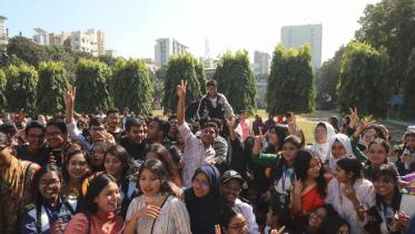 Girls outshine boys in HSC exams