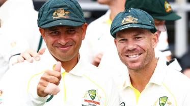 David Warner and Usman Khawaja.jpg