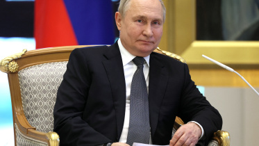 2023-12-06t143929z_655429946_rc2pr4alyco5_rtrmadp_3_gulf-putin.jpg