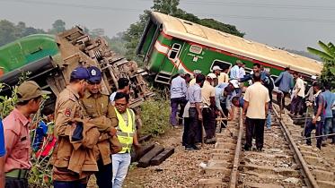 Train derailed due to sabotage in Gazipur