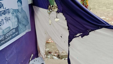 Election camp torched in Ctg 