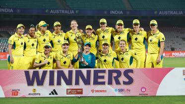 Australia women's cricket team.jpg