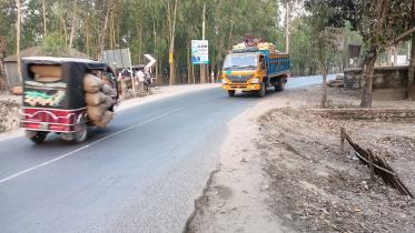 lalmonirhat-burimari-highway.jpg
