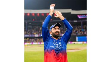 dinesh_karthik_rcb_goodbye.jpg
