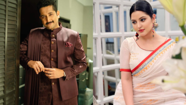 Parambrata and Pori Moni.png
