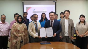 A memorandum of understanding (MoU) has been signed between the Department of Computer Science and Engineering (CSE) of East West University (EWU), and DAEJAYON from South Korea. 