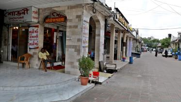 Shops see a drastic fall in sales