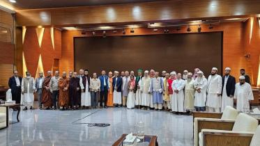 Yunus meets religious leaders for unity in Bangladesh