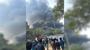fire at garment factory in Gazipur
