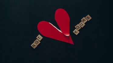 Emotional cheating: What it is and how to spot it                  pexels-leeloothefirst-6694114.jpg