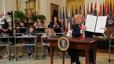 trump_sign.jpg