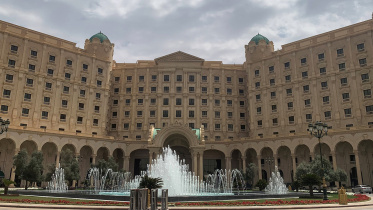 ritz-carlton_hotel.jpg