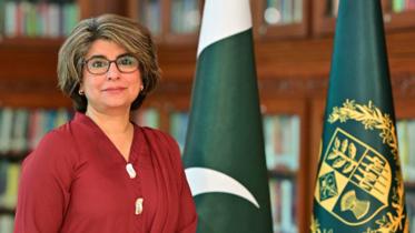 pakistan foreign secretary visiting Bangladesh
