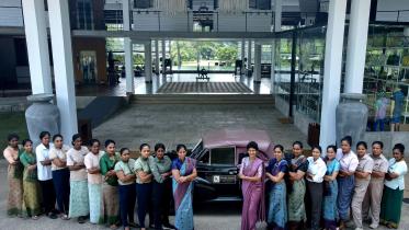 afp sri lanka women hotel.jpg