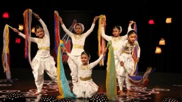 Nongor Tolo Tolo.jpeg