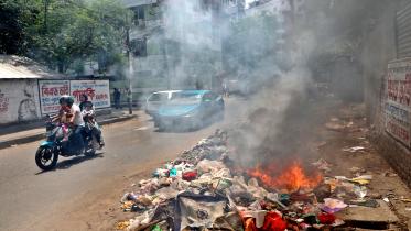 Air pollution in Dhaka