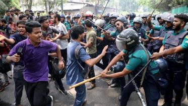 op_2_-_jnu_students_vs_police.jpg