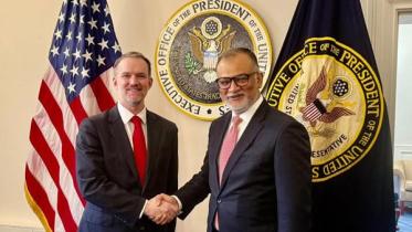 commerce adviser meets US trade representative