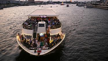 Afp Thailand China tourism july12.25.jpg