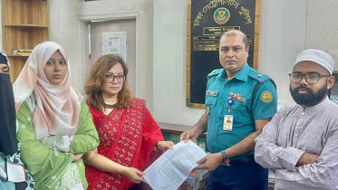 DU teacher Monami filed case