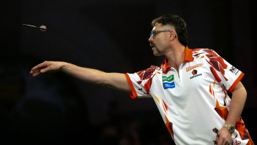 afp_20251230_898k62y_v1_midres_dartsworld2026.jpg