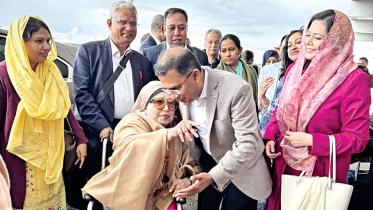 Tarique Rahman remembers mother Khaleda Zia