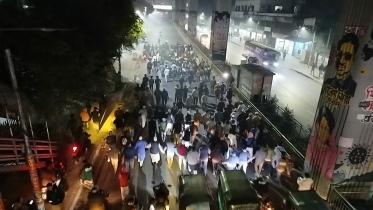 Karwan Bazar traders protest against extortion