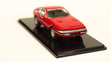 Ferrari Daytona 365 GTB4 - Kyosho - Ehsanur Raza Ronny - Shiftb.jpg