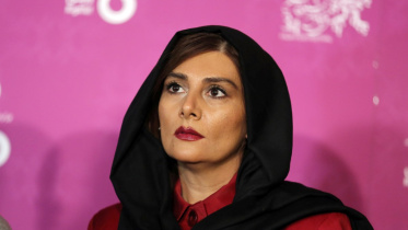 Iran headscarves.jpg