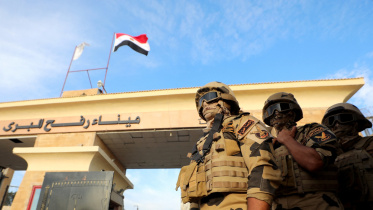 Egypt military says guard killed in shooting at Rafah border.jpg