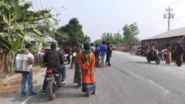 Two killed 5 injured in road accident.jpg