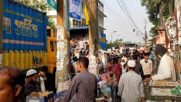 ED 1 Dhakas fresh fruit economy cant survive on 19th-century logistics_7469.jpg