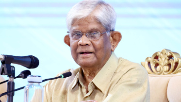 Finance minister confined.jpg