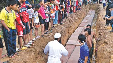 mass grave thailand 2.jpg