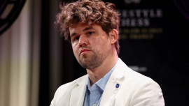 Magnus Carlsen .jpg