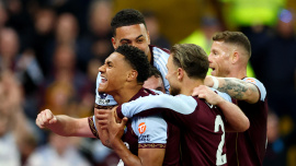 2026-05-15T205800Z_470388709_UP1EM5F1M8N8F_RTRMADP_3_SOCCER-ENGLAND-AVL-LIV.JPG