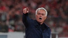 2026-06-03T204513Z_1694579983_RC287LAP60QV_RTRMADP_3_SOCCER-SPAIN-RMA-MOURINHO.JPG