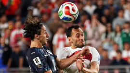 Turkey vs Paraguay.JPG