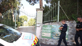 Renoir painting theft.jpg