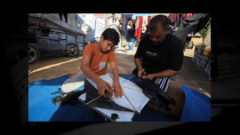 kite making in Gaza (2).png