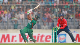 najmul_hossain_shanto_bats.jpg