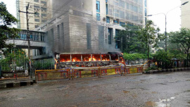 bus-torched-shahbag.jpg