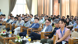 bd investment summit.jpg